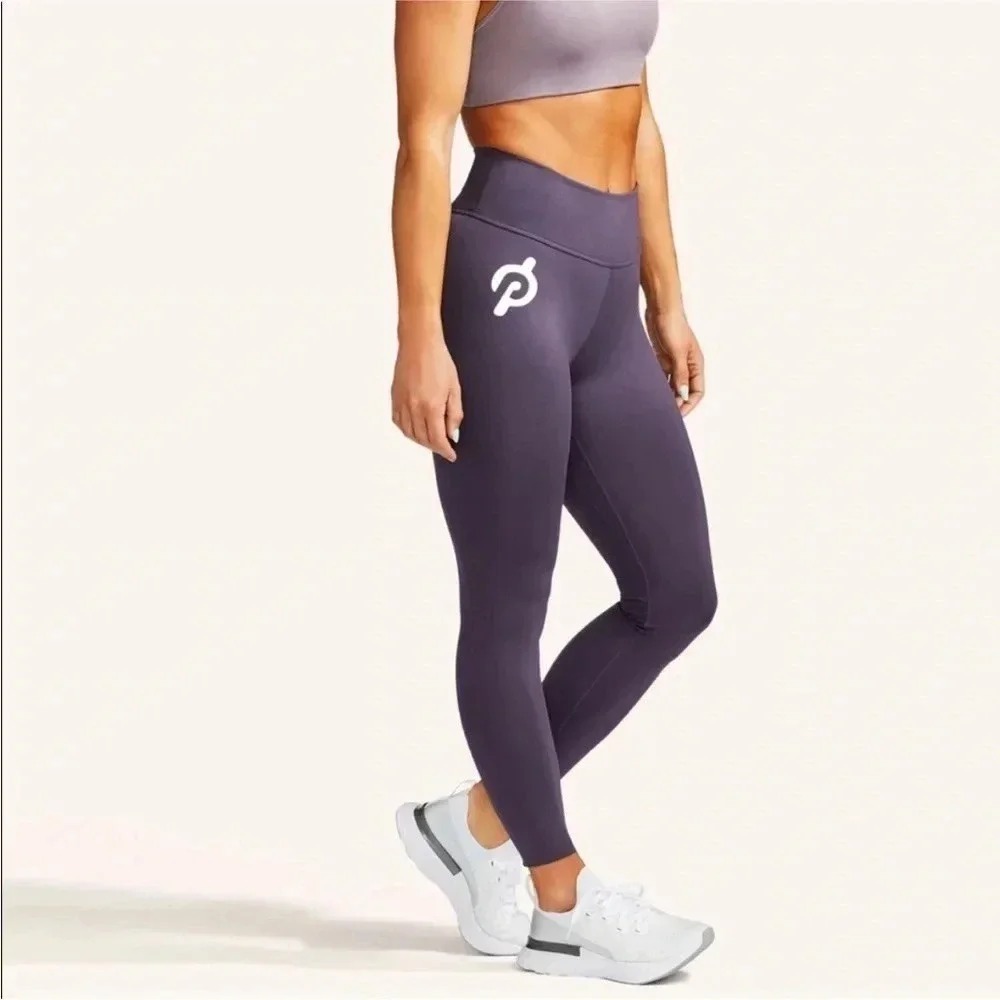 Peloton Nike 7/8 Legging purple size small